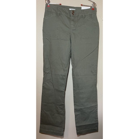 Maurices Pants - Maurice’s NWT Green Chino Slim Boot Mid Rise size 6 Regular